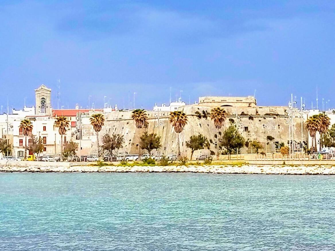 Trentatre Quarantatre Mola di Bari Exterior foto